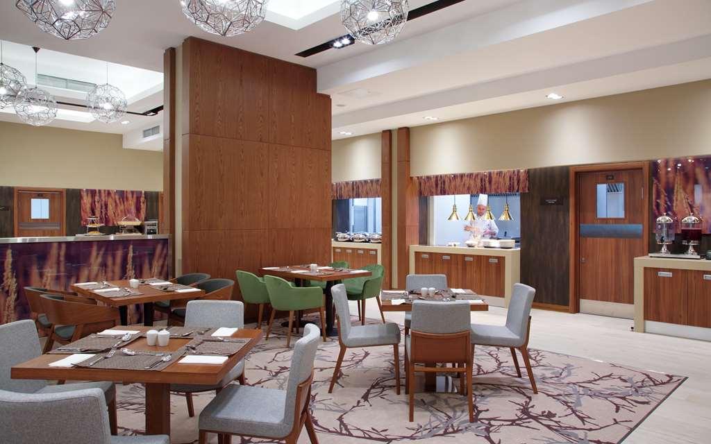 Hilton Garden Inn Moscow Krasnoselskaya Restaurant bilde