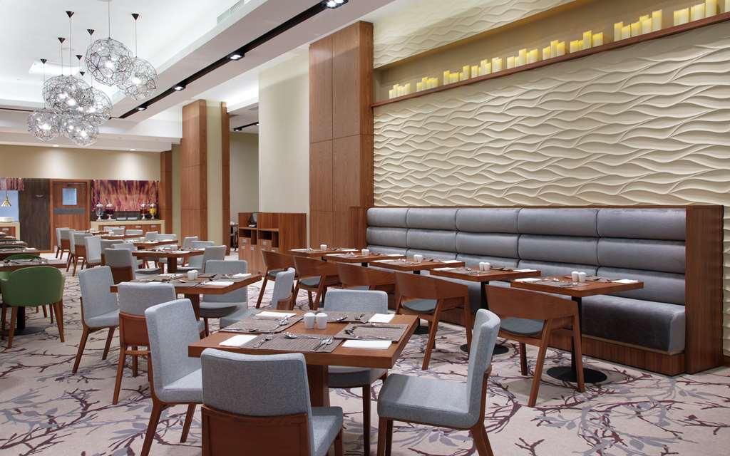 Hilton Garden Inn Moscow Krasnoselskaya Restaurant bilde